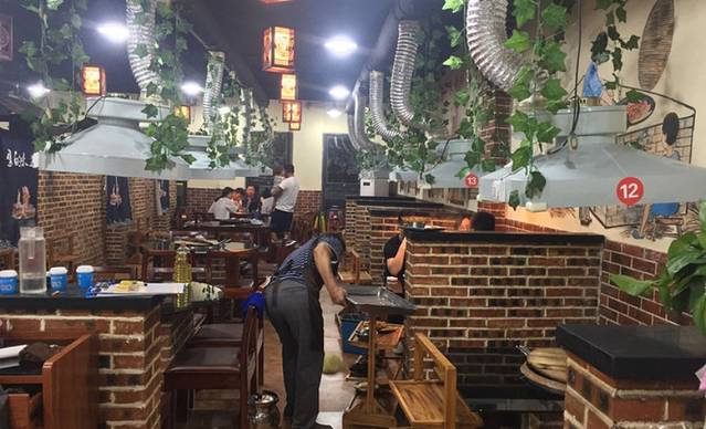 地锅味道·秘制地锅柴鸡(公园茂总店)