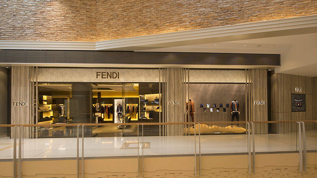 FENDI（圆方精品店）旅游景点图片