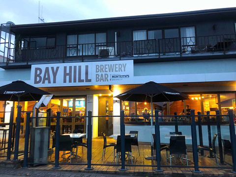 Bay Hill Brewery Bar