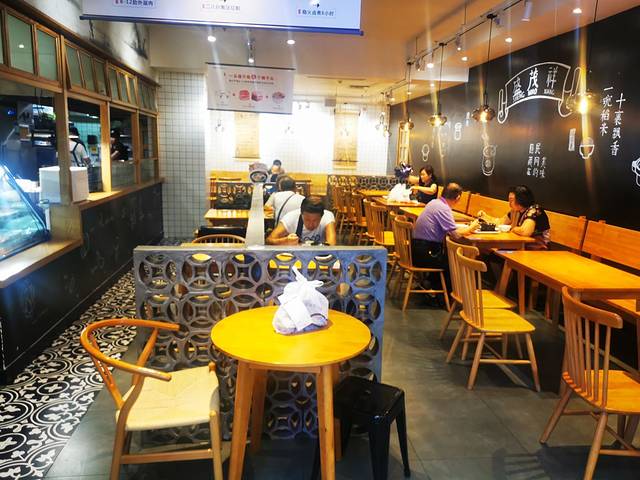 正黄旗海鲜烧烤大排档(机场店)