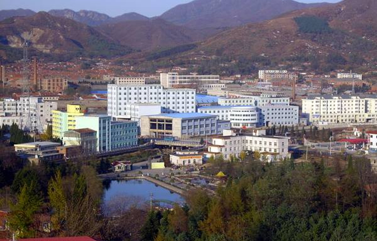 五龙背镇