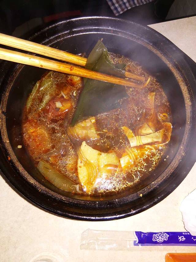 老奶奶麻辣烫(东营南路店)