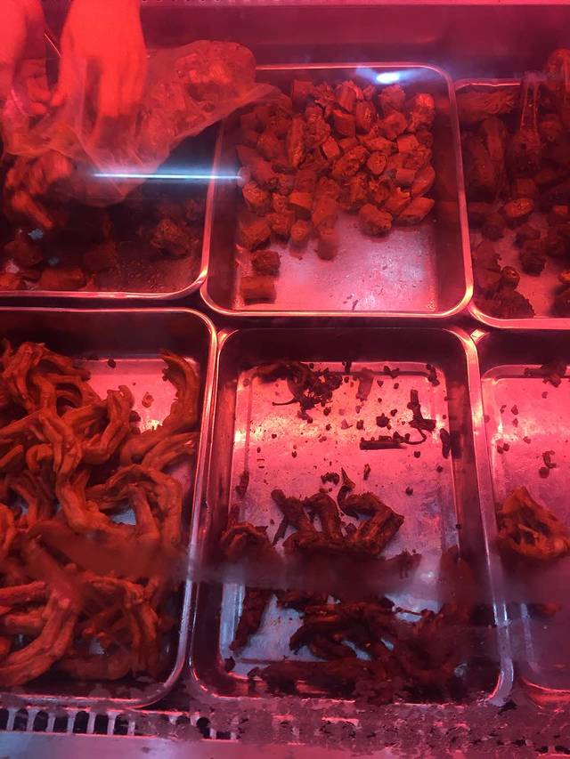 绝味鸭脖(新洲家乐福店)