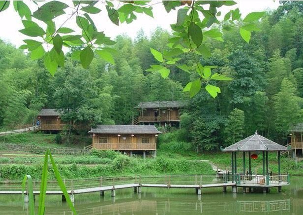 明骏九曲度假村