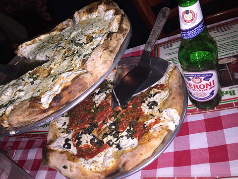 Brooklyn's Pizzeria旅游景点图片