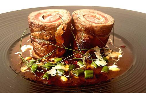 埃特纳火山意大利餐厅