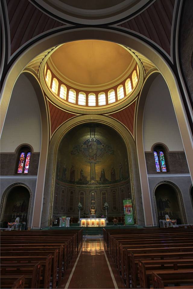 圣玛利亚和圣安妮主教座堂