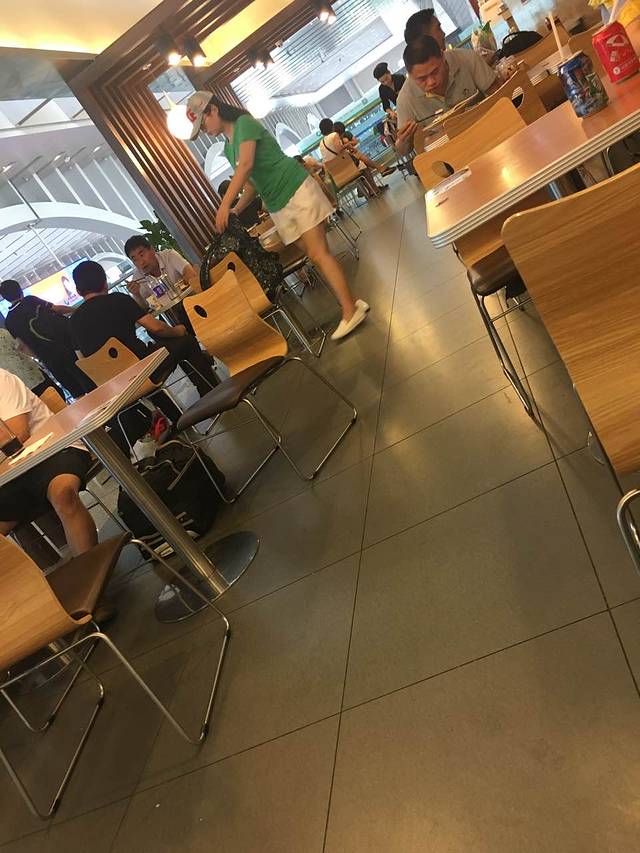 李先生牛肉面大王(石家庄新客站店)