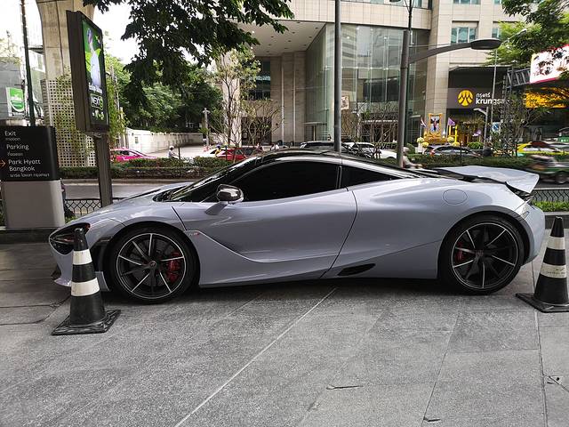 那那夜间娱乐城