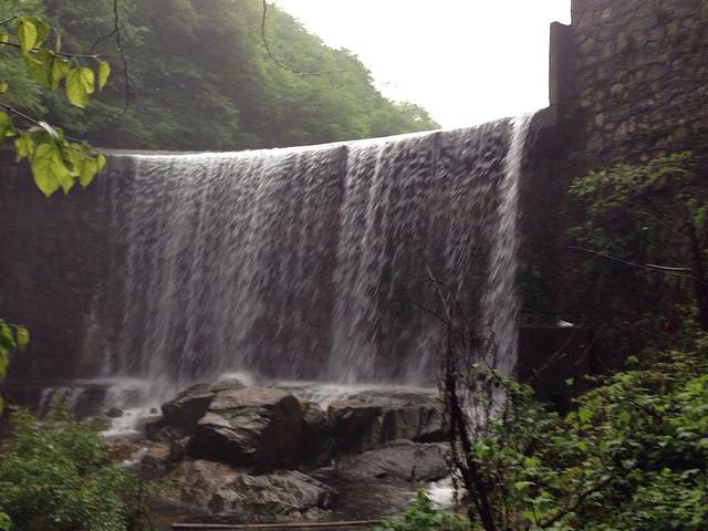 高贵三潭风景区