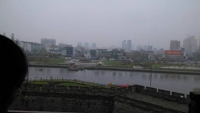 小胡鸭(燎原店)