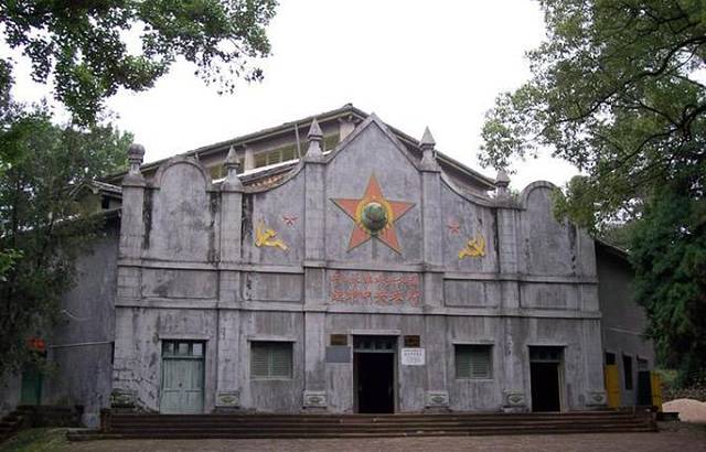 共和国摇篮旅游区-瑞金革命烈士纪念馆