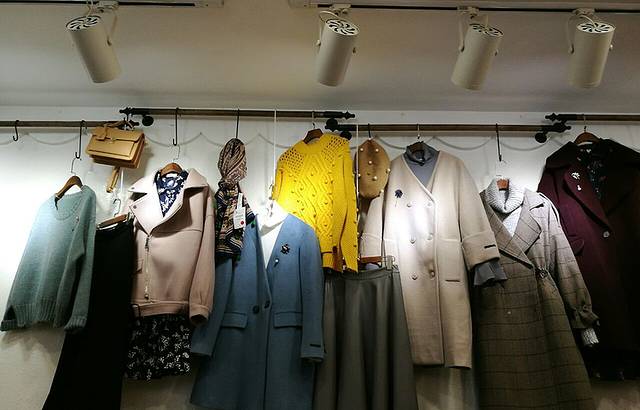 第五季节服饰店