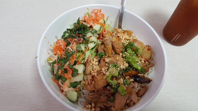 Saigon Noodle and Grill旅游景点图片