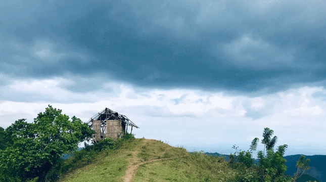 Mount Naupa旅游景点图片
