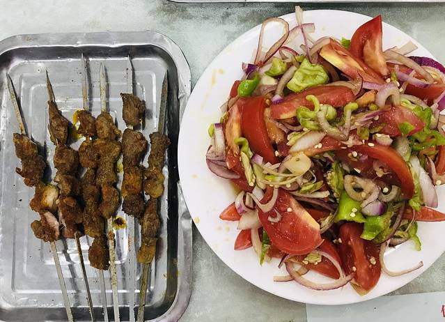 伊乡饭庄(美食街店)