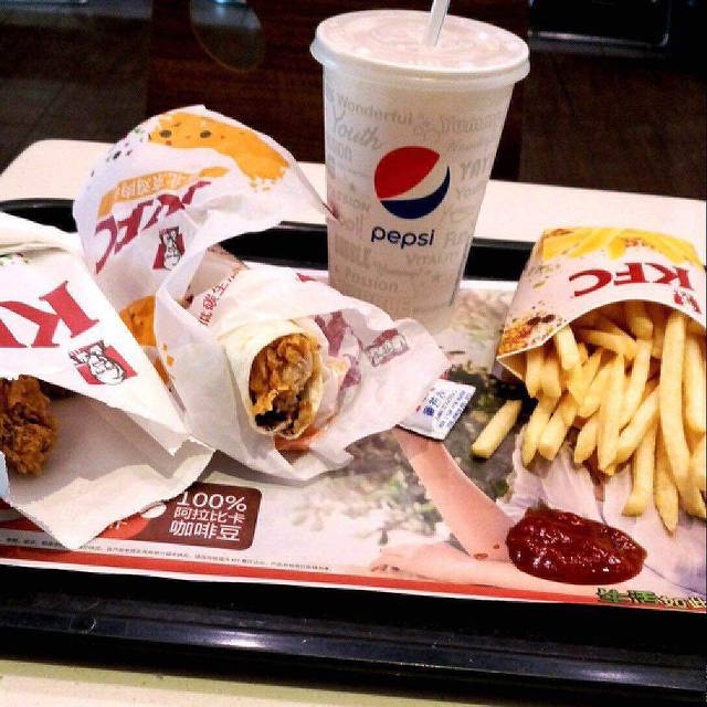 肯德基(诸暨雄风百货店)