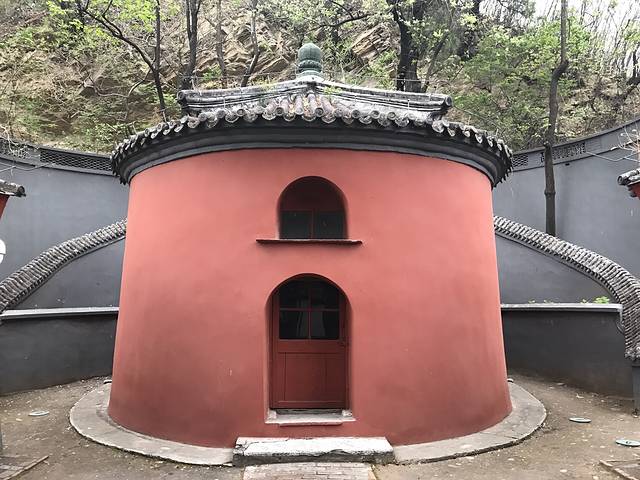 房山铁瓦寺