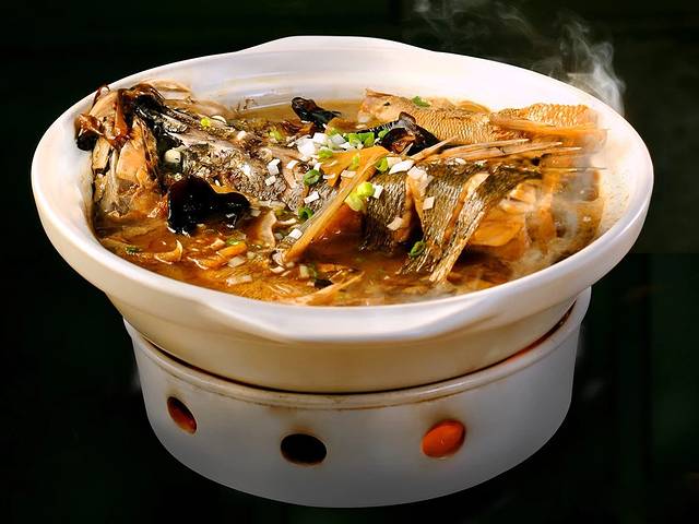 吕氏焗小鲜•青岛菜(总店)