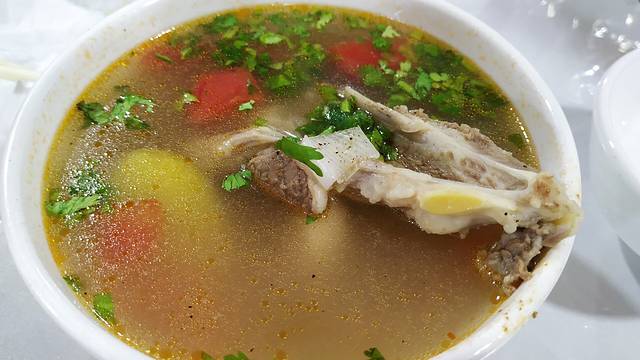 阿迪力特色抓饭(巴里坤家属院店)