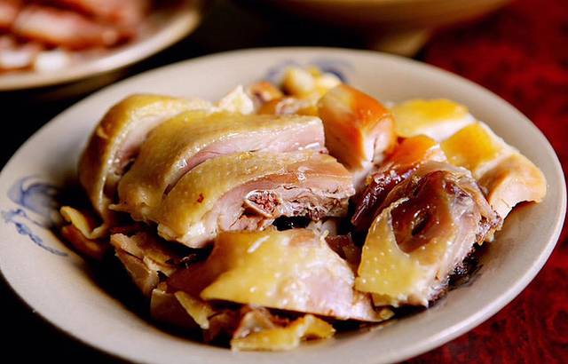 昆阳客厅八大碗菜馆