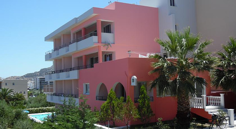 Ladis Hotel Apartments