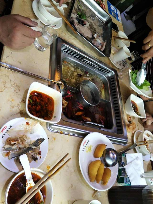 四川耙耳朵鱼火锅