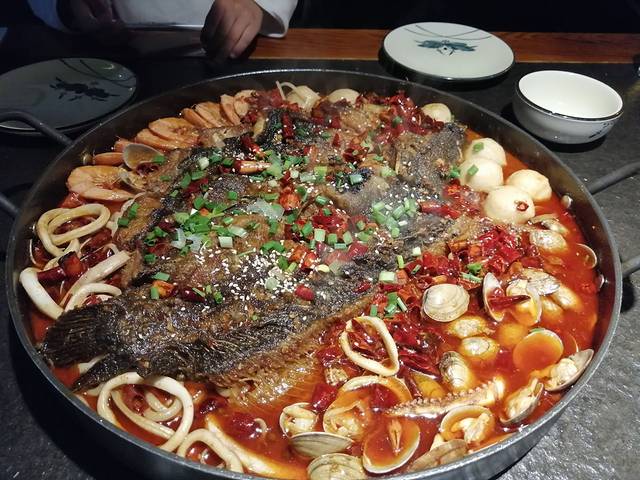 三邻桥体育文化园