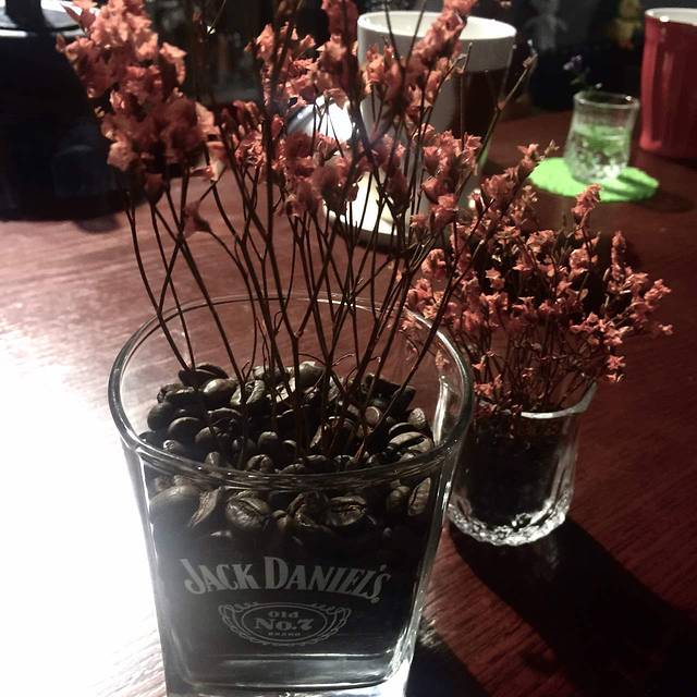 这里吧花氏咖啡