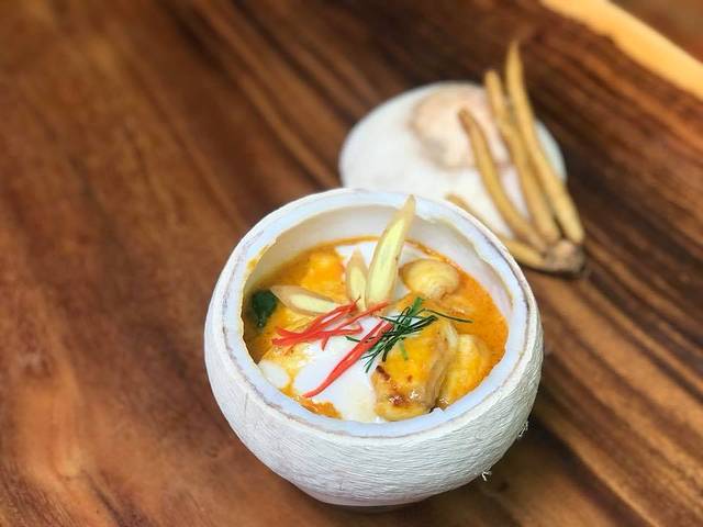 Lmut Tum Restaurant