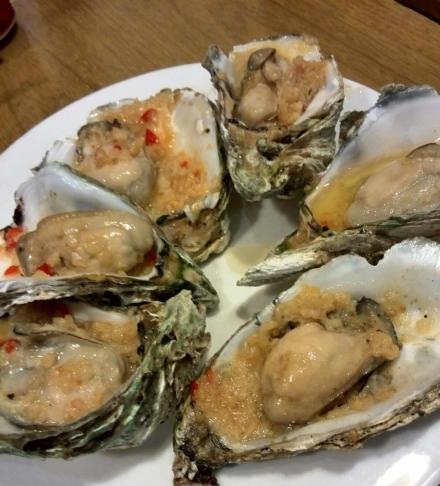 小黑蚝情·潮汕砂锅粥(安远路店)