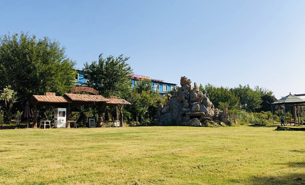 漢王峰景生態園戶外燒烤旅遊景點圖片