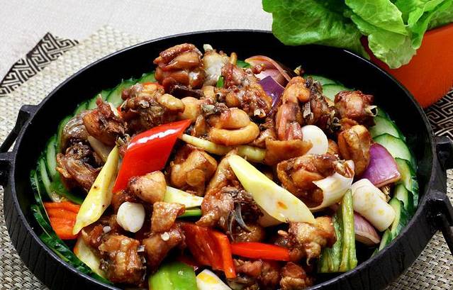 平西老牌美食夜市