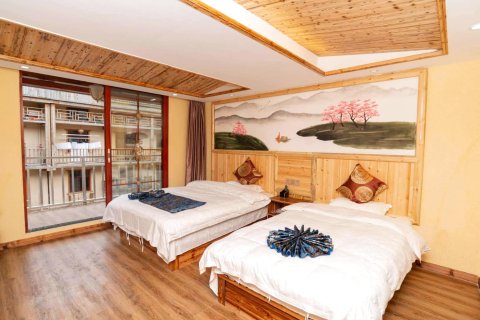 神农架斗米斤盐酒店 神农架斗米斤盐酒店