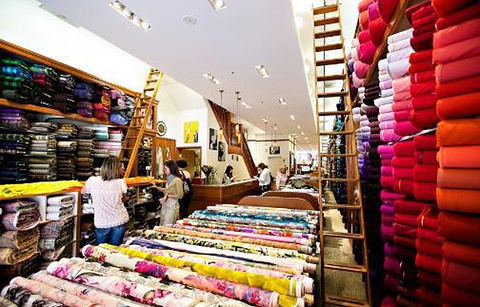 布莱特斯纺织品店