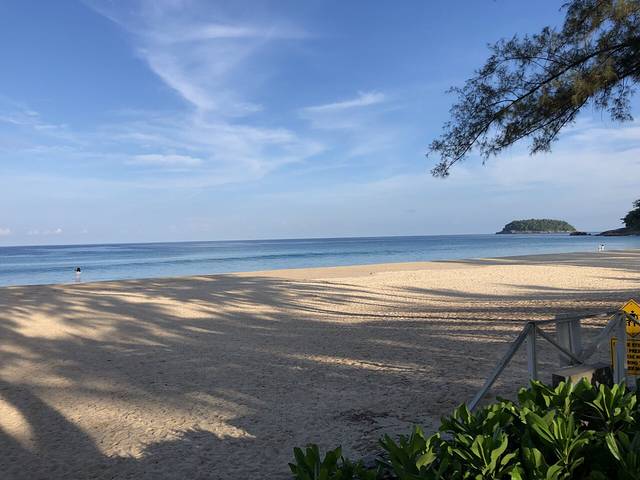 Phuket Surfing - Nautilus Dive & Surf