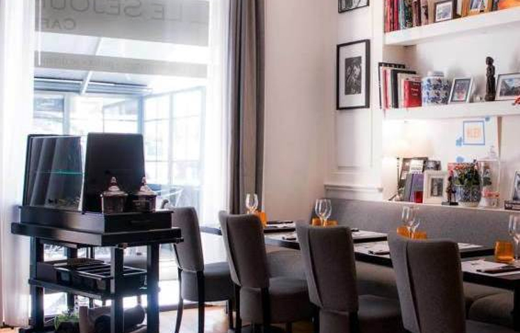 Le Sejour Cafe