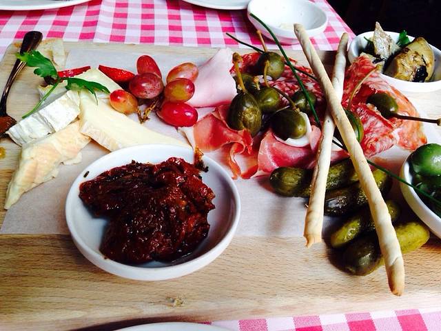 Lutter und Wegner, Villa Solitude