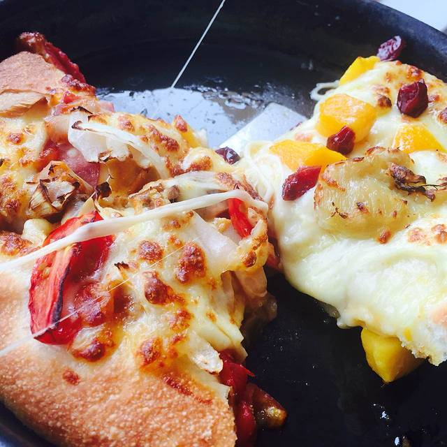 必胜客(内江万达店)