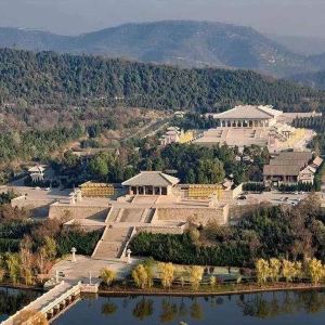 黄帝陵印池公园