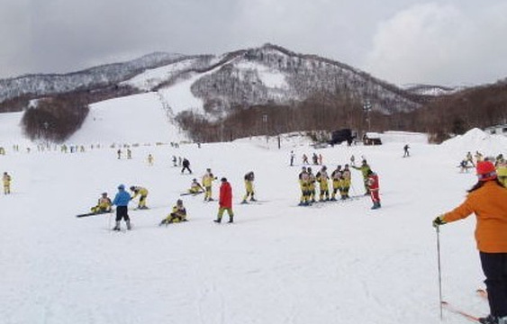 Sunlaiva滑雪场旅游景点图片