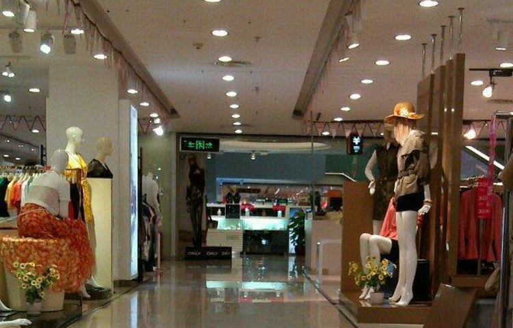 天虹商场(民治店)