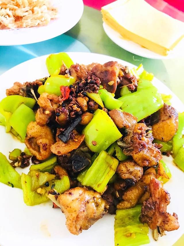 雪野御丰鱼头店