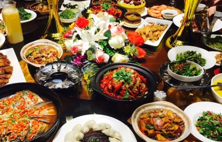 熊胖子酒楼(蔡家田总店)