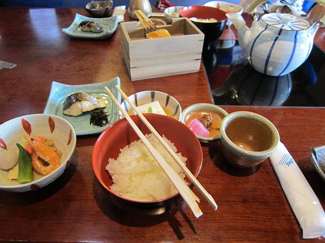 亀山市産業・観光案内所