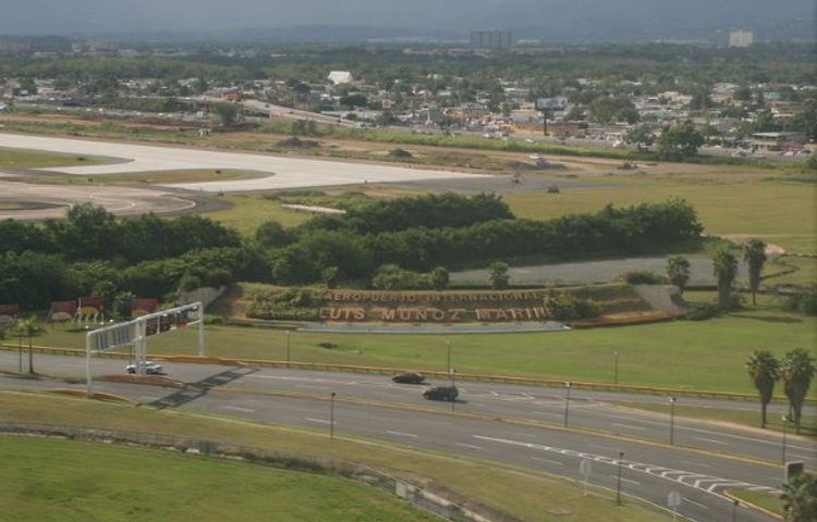 路易斯·穆尼奥斯·马林国际机场