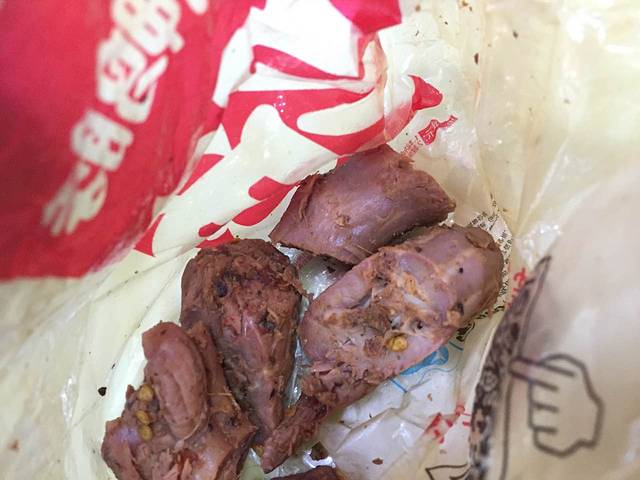 绝味鸭脖(浒关大润发店)