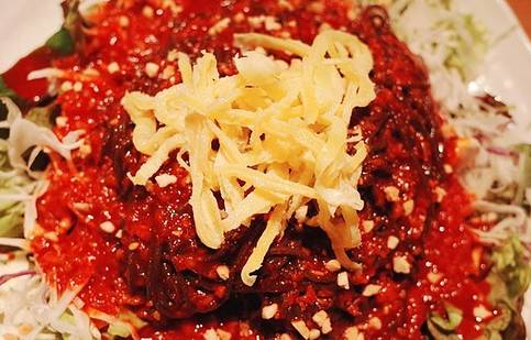 Myth猪蹄(弘大总店)