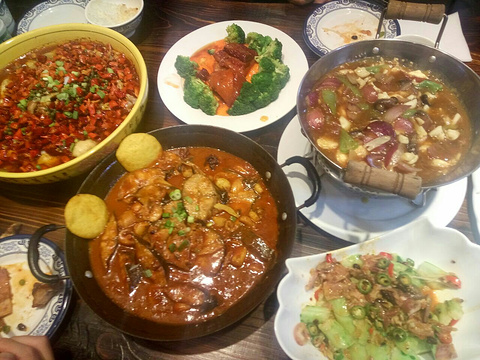 美达尔烧烤海鲜家常菜(泰山路店)的图片