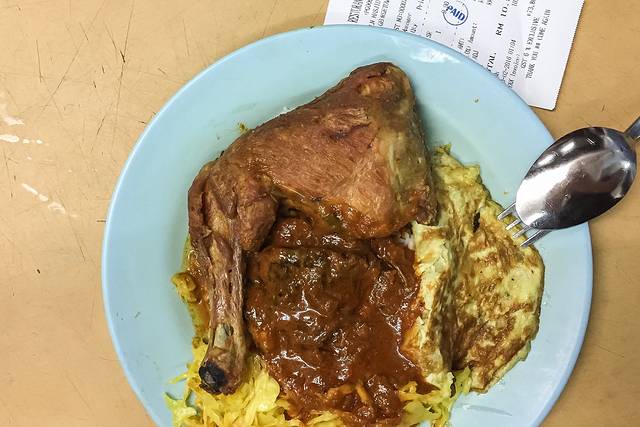 Nasi kandar beratur